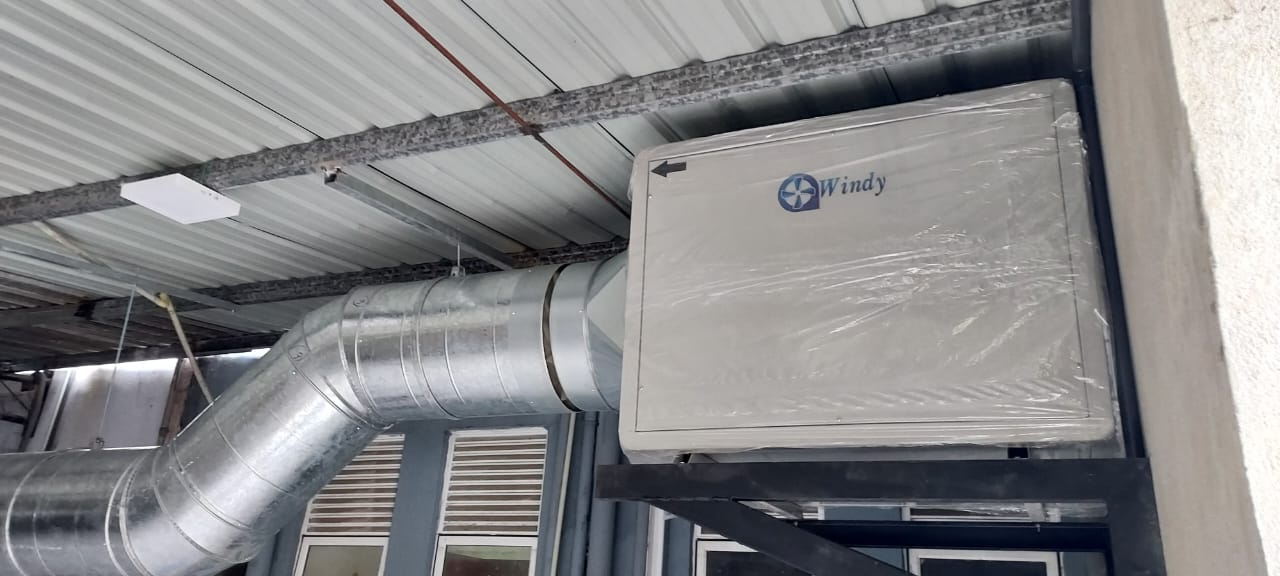 Duct connection